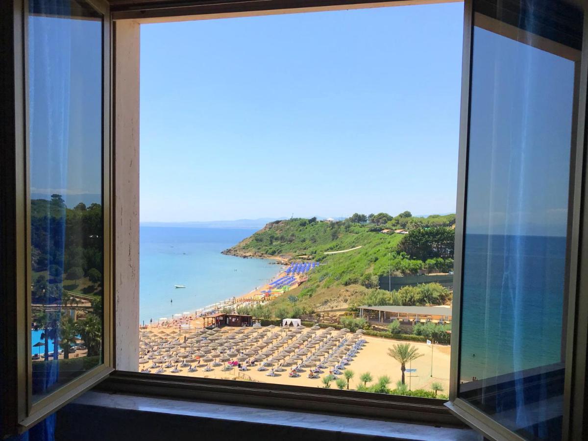 Appartamenti E Stanze Onde Blu 레 카스텔라 외부 사진